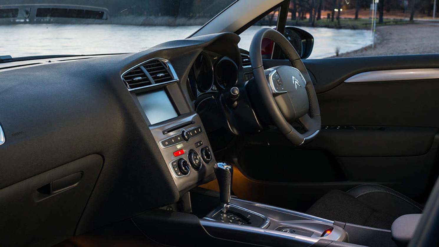 2015 Citroen C4 hatch.