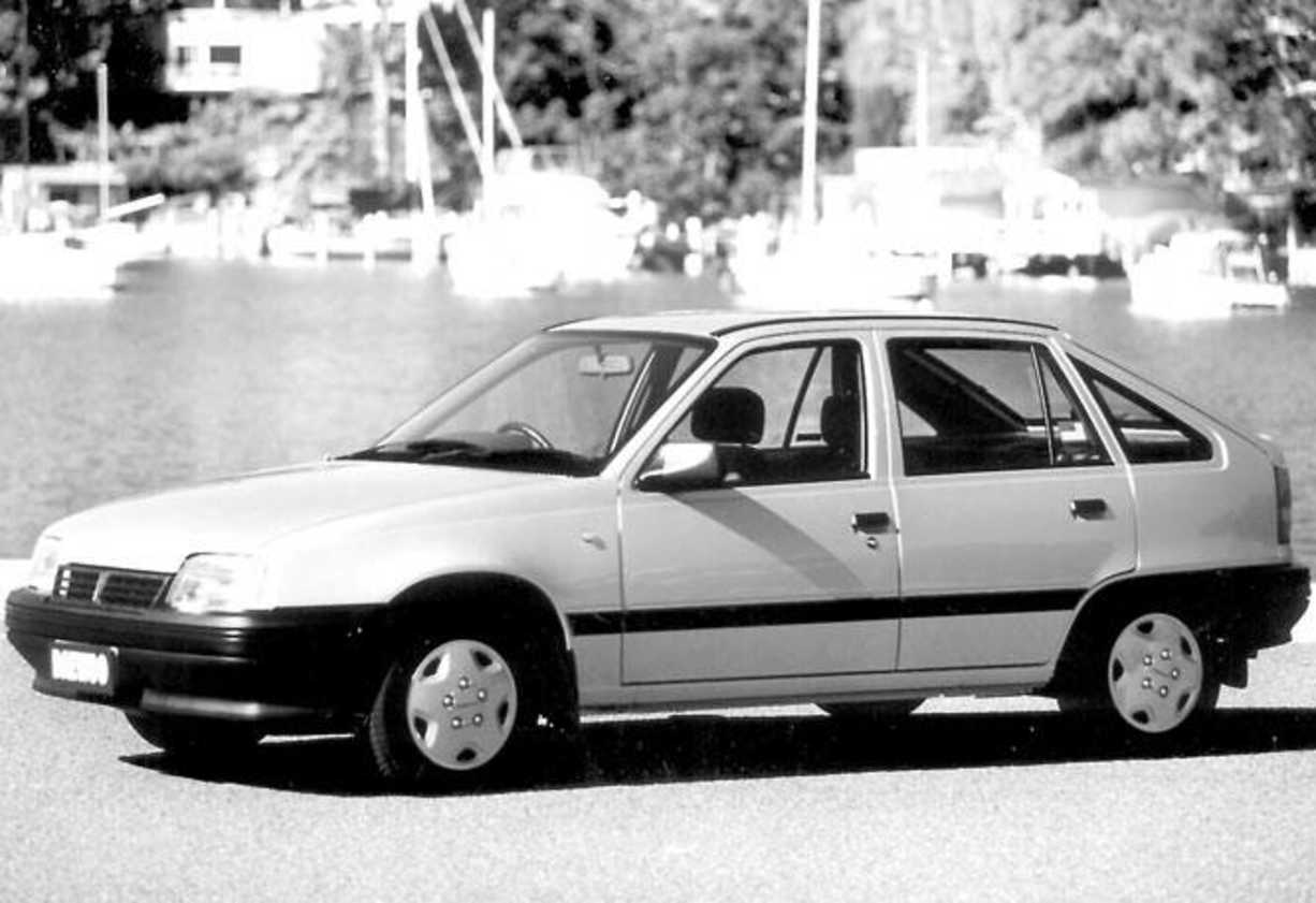 1994 Daewoo 1.5i hatch