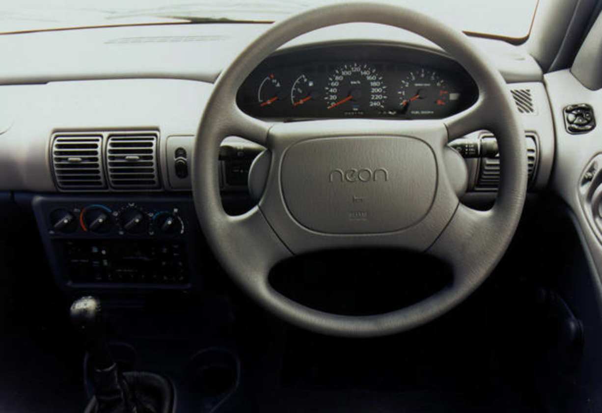 1996 Chrysler Neon