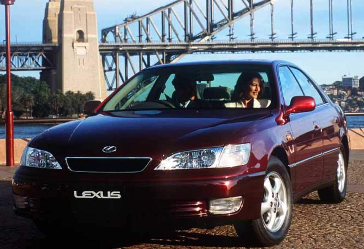 1996 Lexus ES300