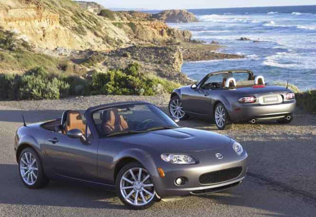 2005 Mazda MX-5