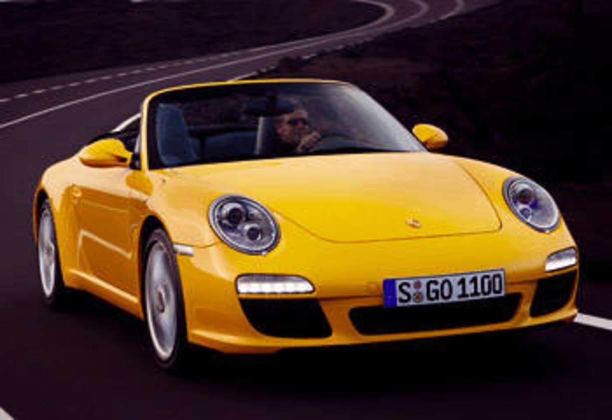 2009 Porsche 911.