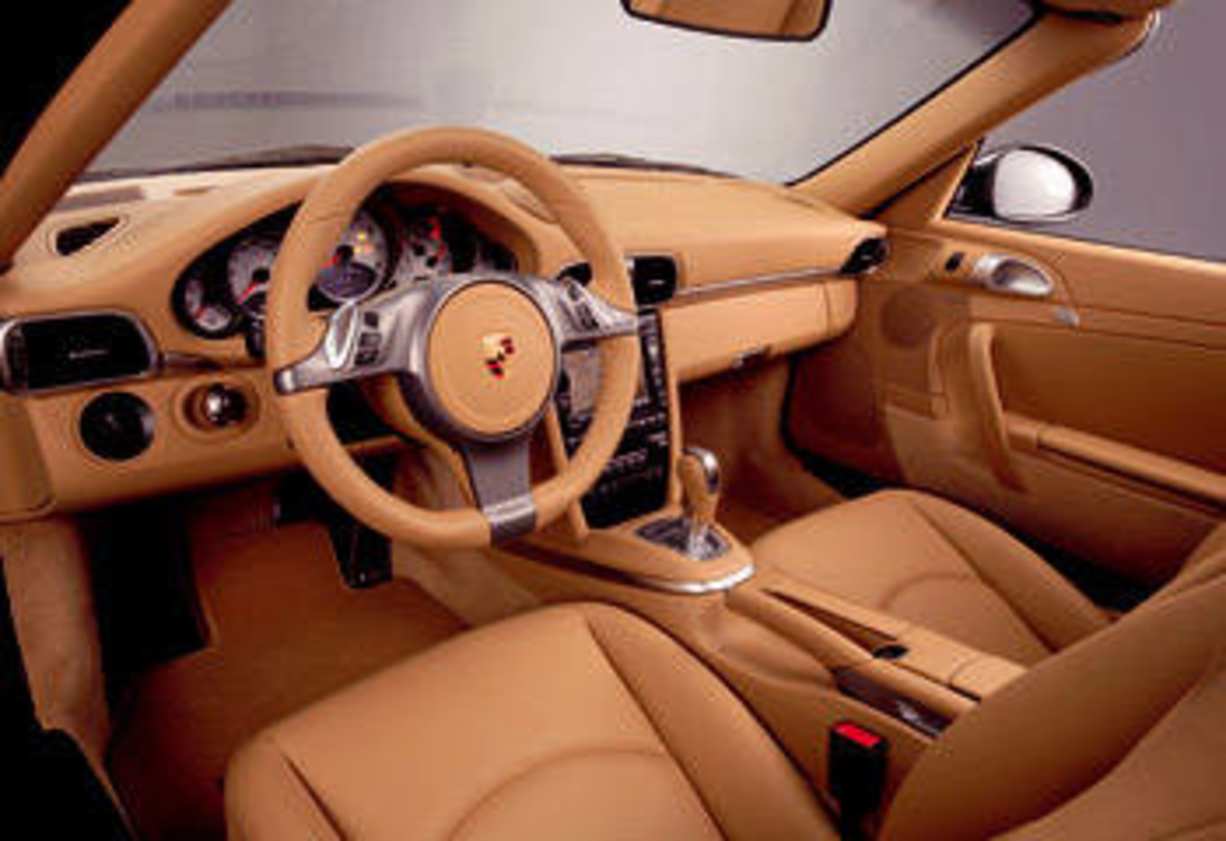 2009 Porsche 911.