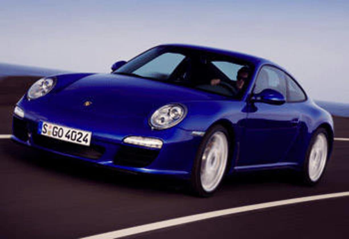 2009 Porsche 911.