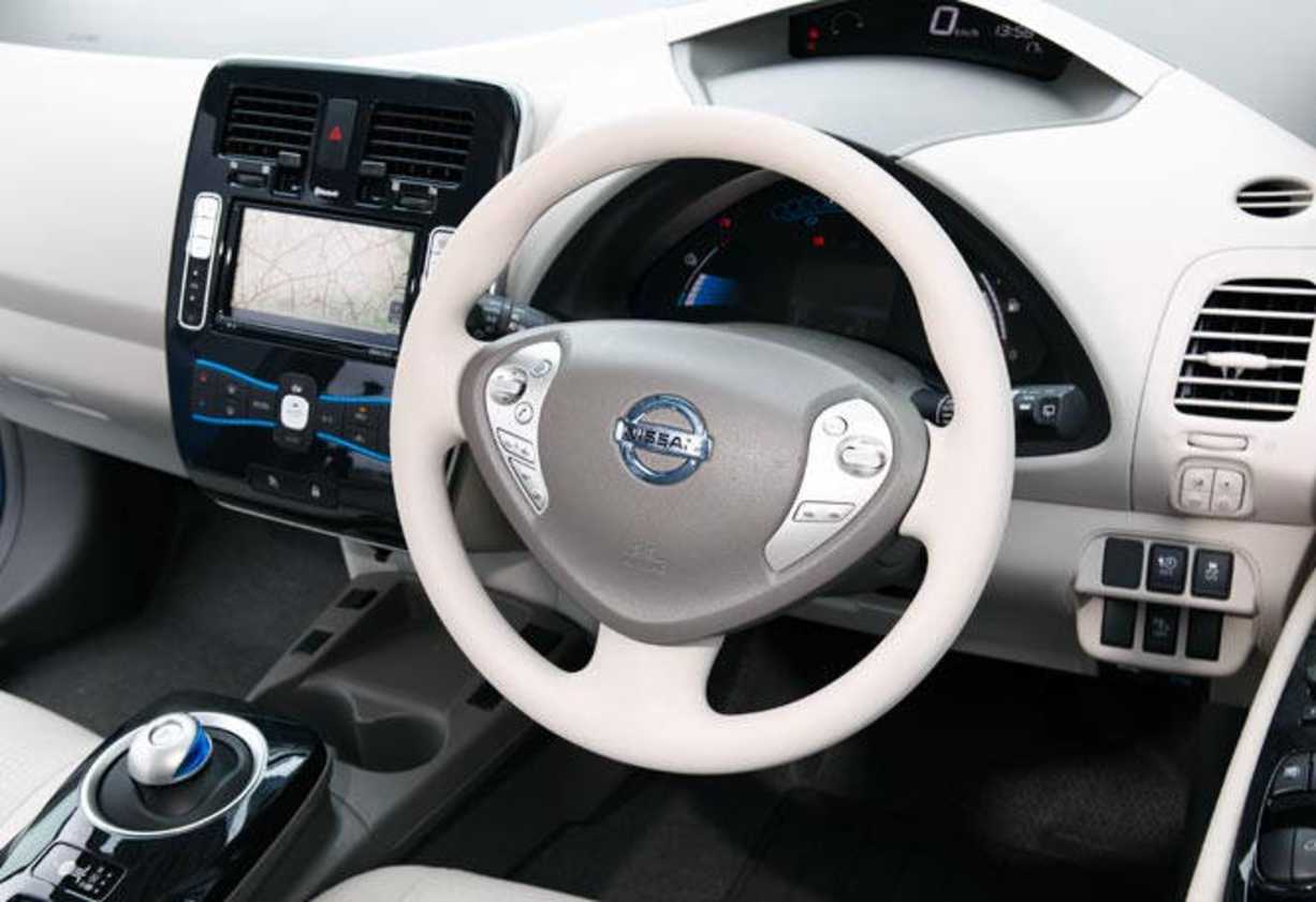 The technology never seems to stop, right down to special sat nav that automatically tracks the location of the nearest plug-in recharge points.