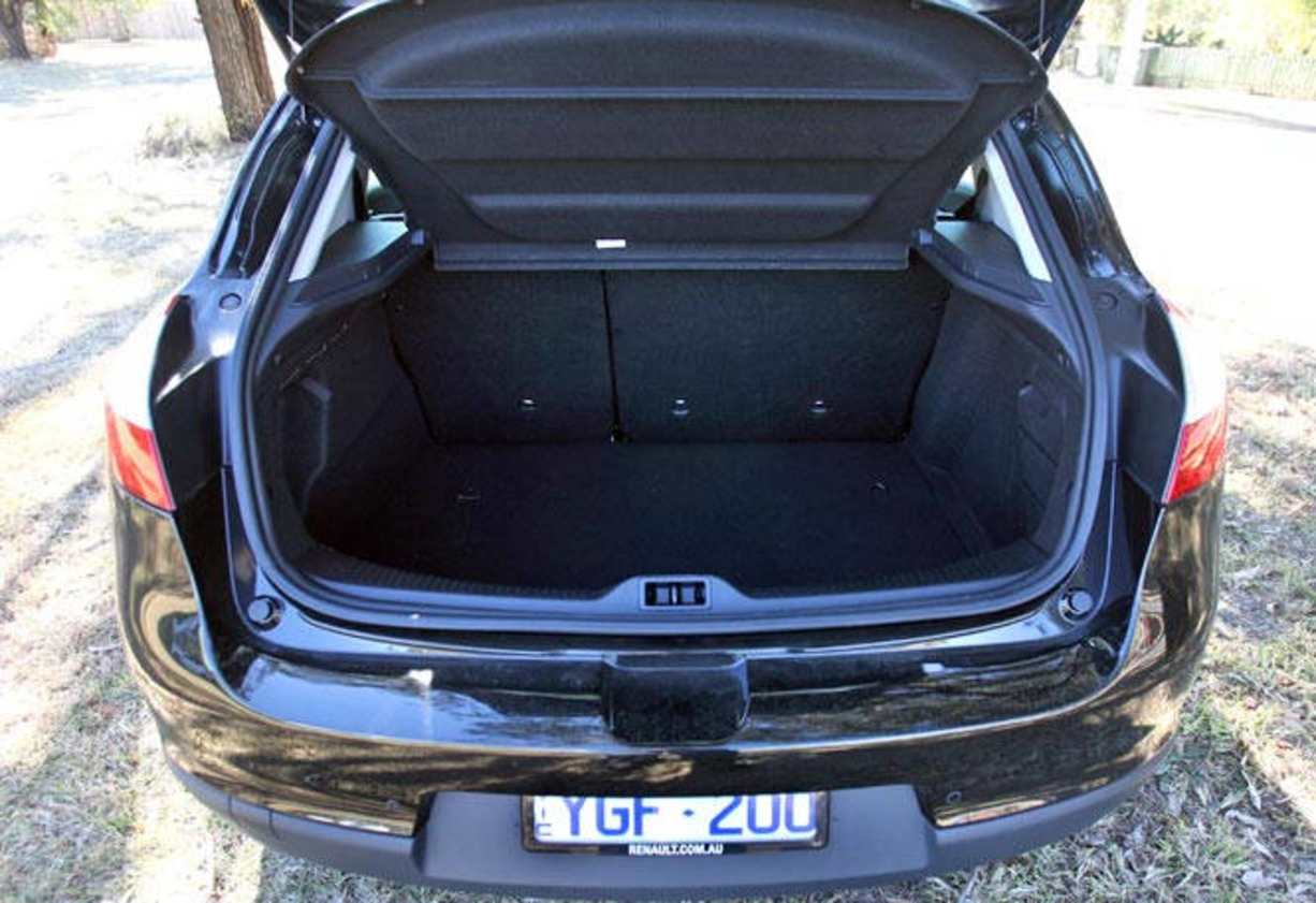 The Coupe-Cabriolet is almost laughable having no sense of proportion with the cabin pushed way forward and too much rear end.