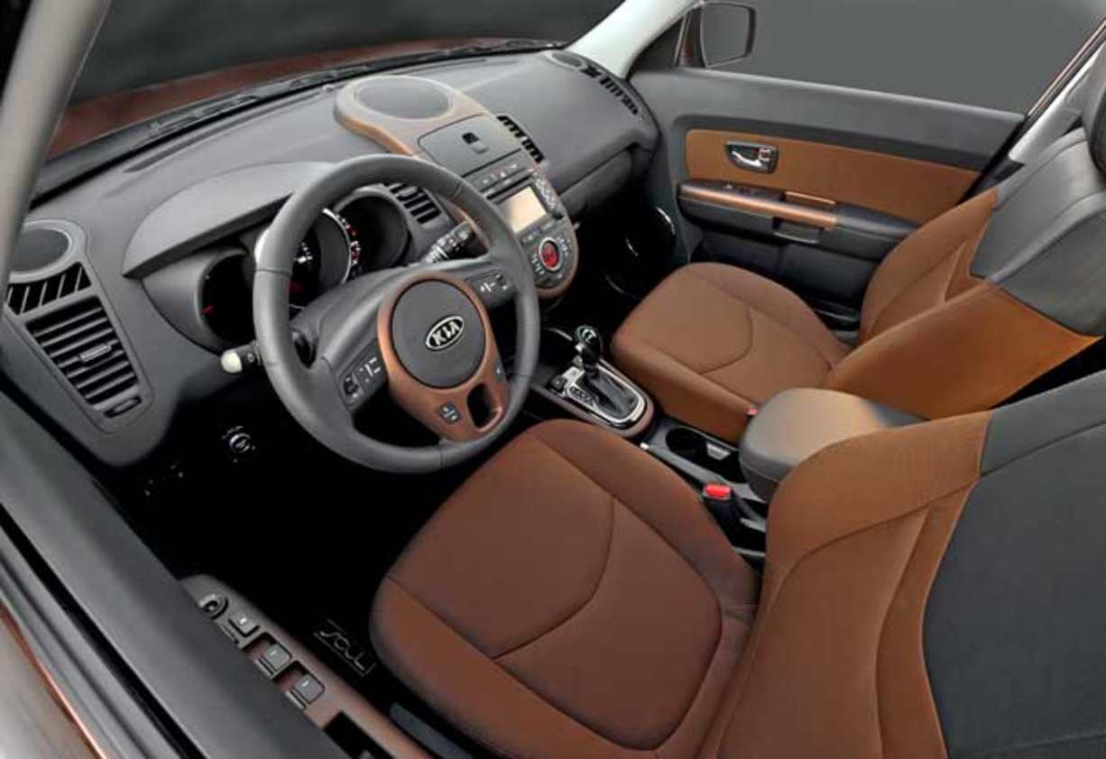 Styling remains a &quot;love-it-or-hate-it&quot; proposition. Until Nissan decides to bring in the Cube, Its only style comparison is the Rukus. It&#039;s hard to make a brick look good, but the influence of chief designer Peter Schreyer is apparent in the new grille, h