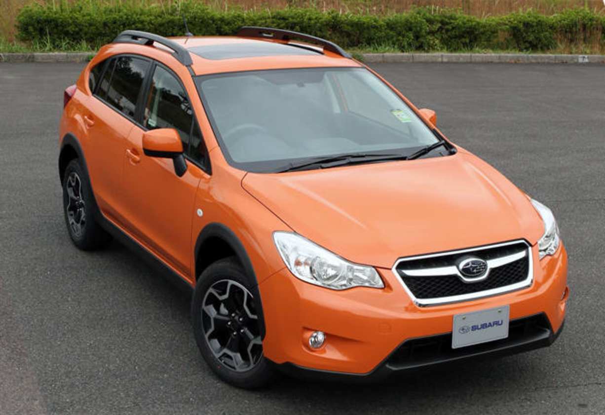 The new Impreza and XV come with seven airbags, including full-length curtain airbags and a knee bag for the driver. Neither has been crash tested yet, but Subaru expects that they will retain their five-star ratings.