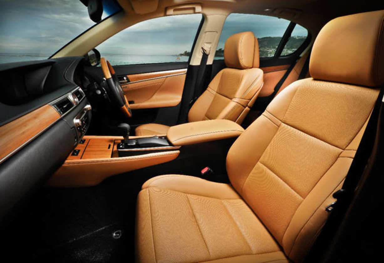 Work on the GS has produced a long list of innovations - a variable driving mode system, a 3.5-litre V6 engine that uses an Atkinson combustion cycle in the hybrid, a 'stacked' battery pack in the hybrid, and a dynamic rear steering on the hybrid.