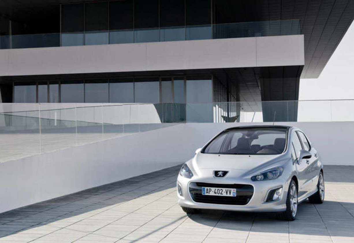 The 308 scores a five star rating and has the full array of active and passive safety equipment, bolstered by the front and rear park assist and other handy stuff. The inherent safety of 308's dynamics also contribute to its safety because you can more re