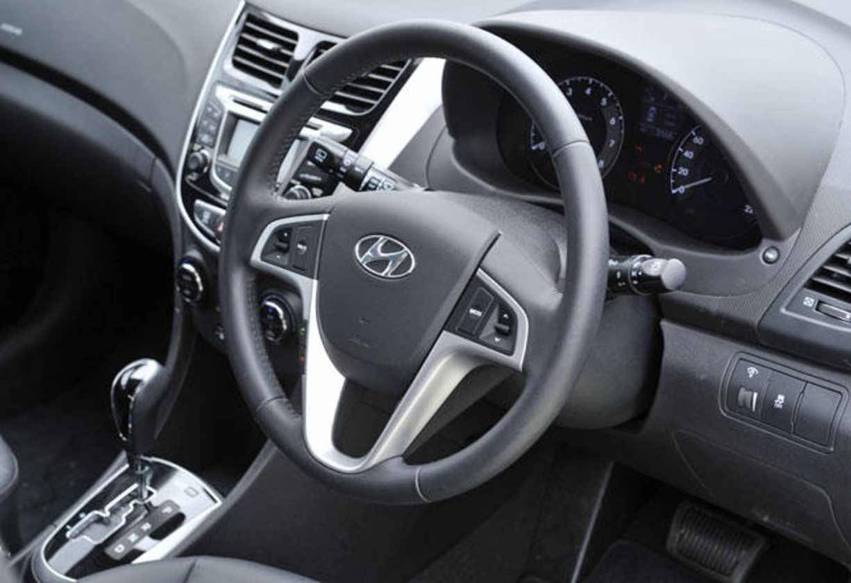 Rating: 4.5 | Price: $22,990 | Engine: 1.6-litre, 4-cyl petrol, 91kW/156Nm | Transmission: 4-spd auto, front drive | Body: 5-door hatch | Thirst: 6.4L/100km, CO2 151g/km.