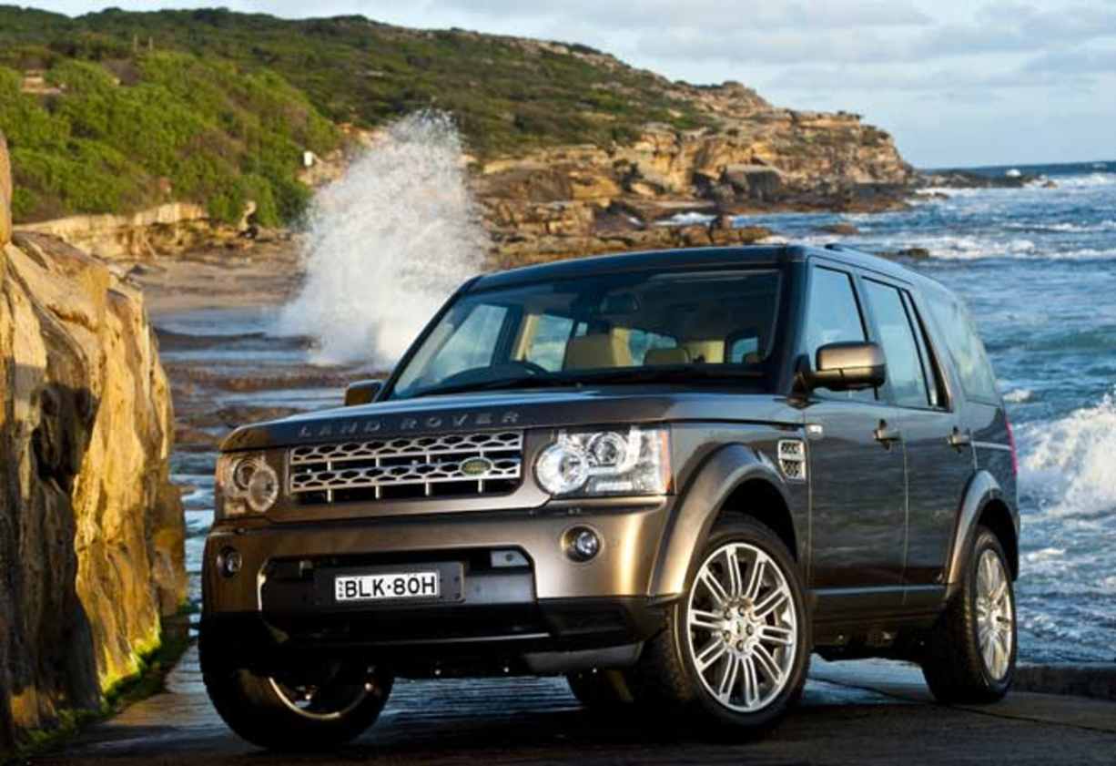 Land Rover Discovery 4 - July 2010
Overlander 4WD Magazine Awards