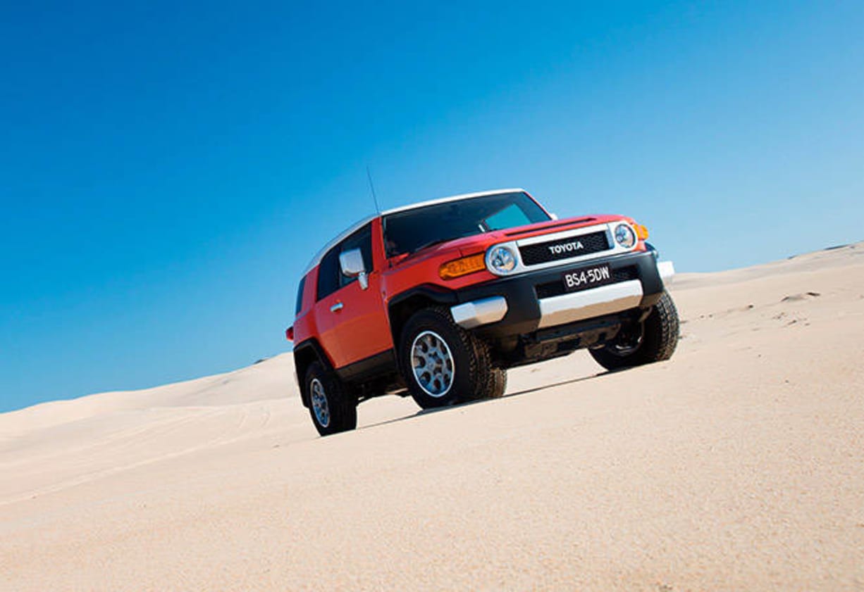 The FJ Cruiser is based on a Prado-based ladder-frame chassis vehicle with full-time 4WD, a dual-range transmission with an electronic-differential lock, short overhangs and high ground clearance.