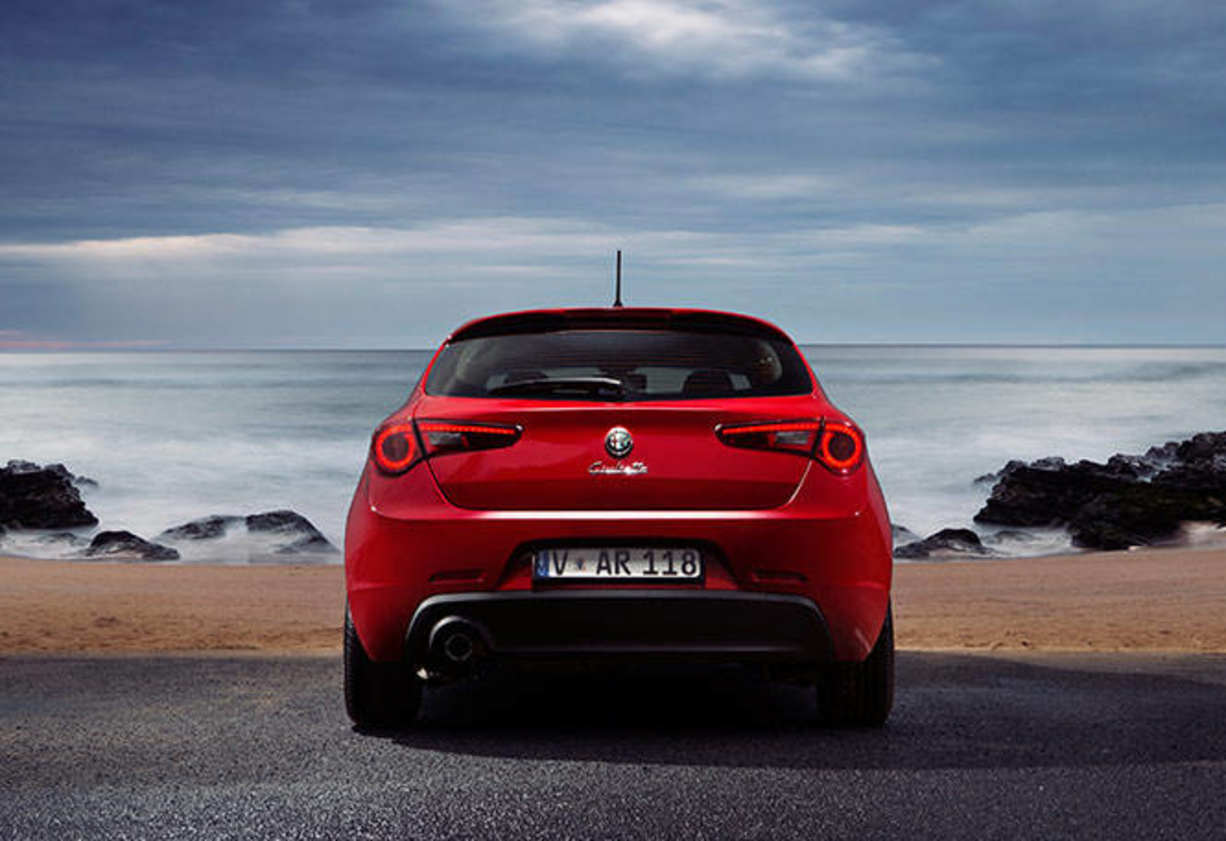 The chassis feels rock solid -- which in D mode optimises the transmission and throttle response among other variables.