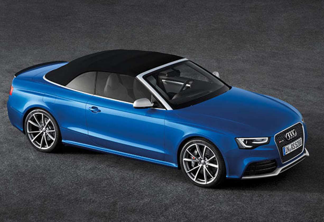 It’s a high-revving unit with peak power of 331 kW holding out until 8250 rpm and 430 Nm between 4000 and 6000 rpm.