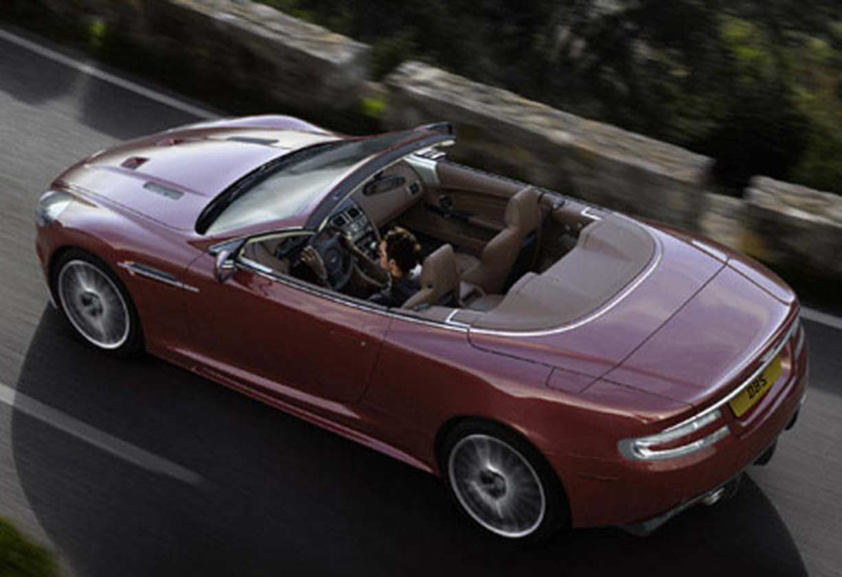 Aston Martin DBS Volante