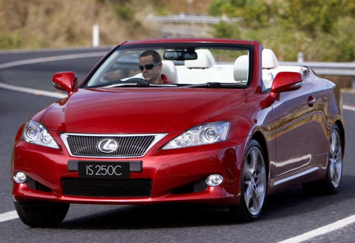 Lexus IS 250C Sports Luxury