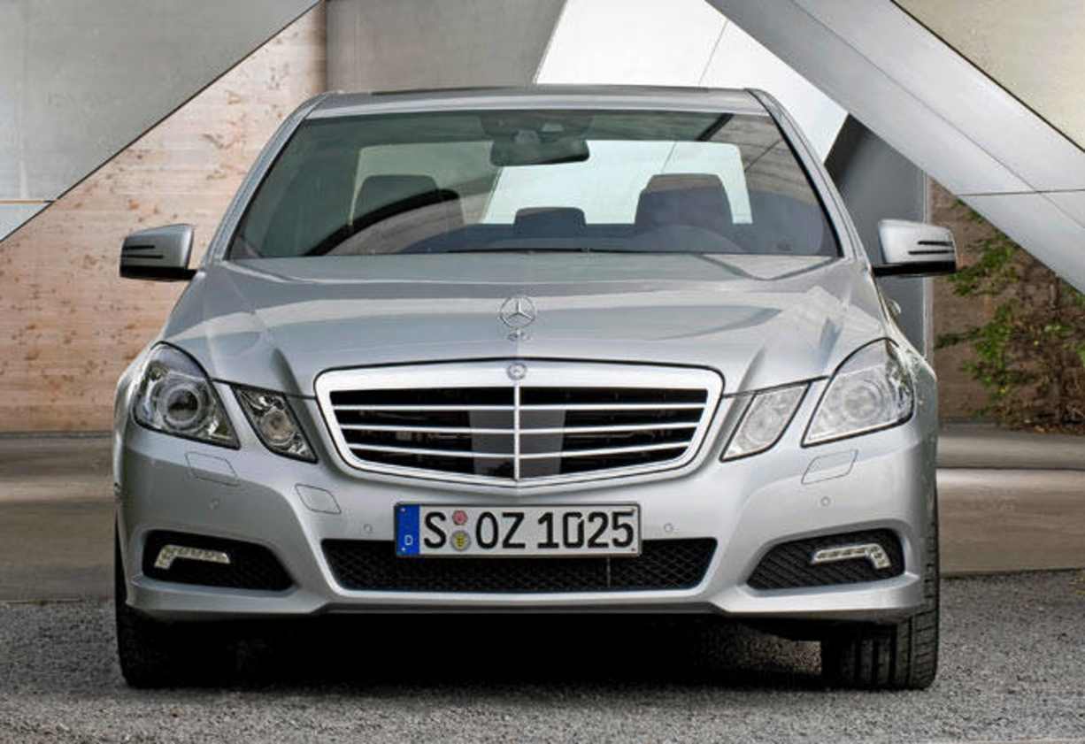 Mercedes-Benz E-class E500 sedan