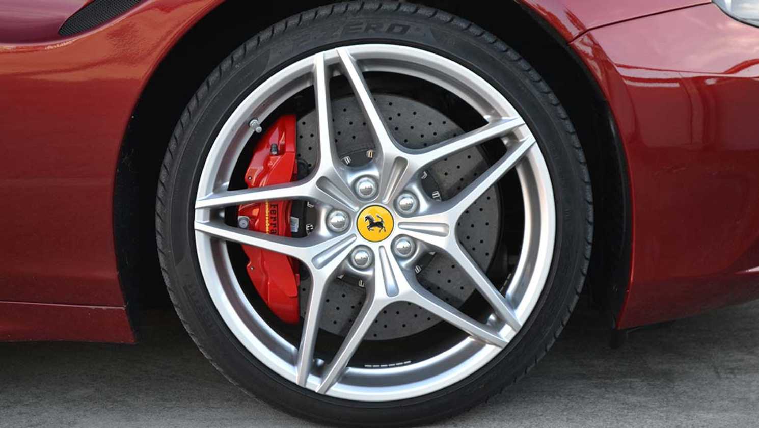 2015 Ferrari California T