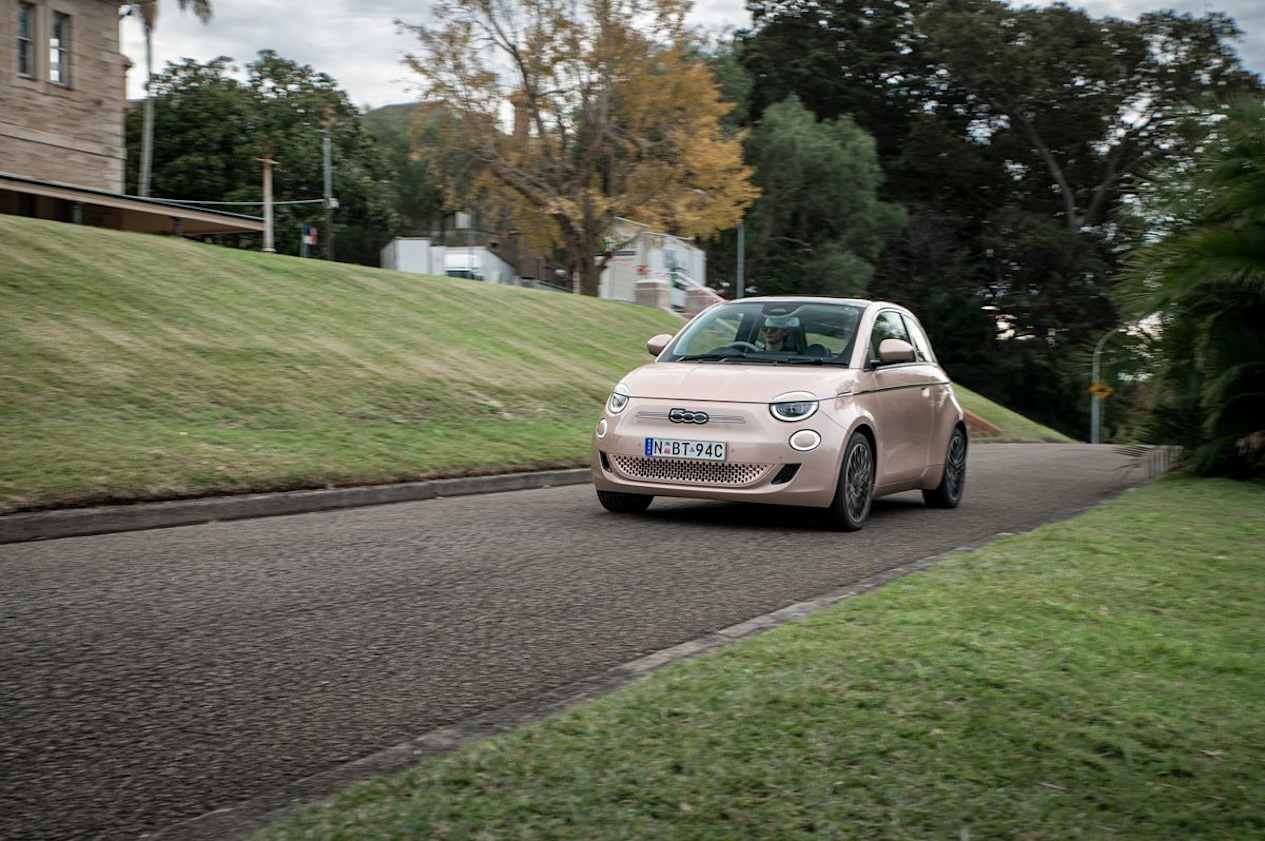 Fiat 500e driving pictured (Image: Tom White)