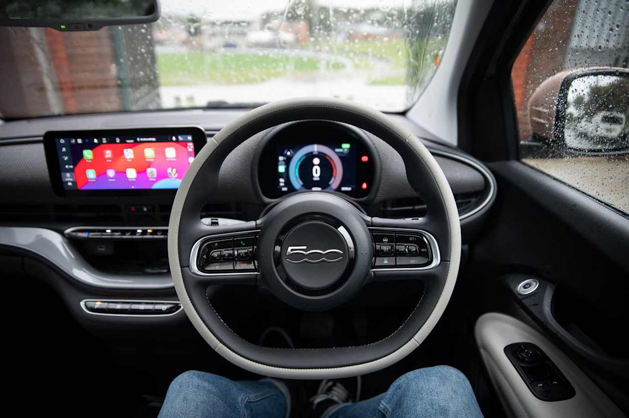 Fiat 500e interior pictured (Image: Tom White)