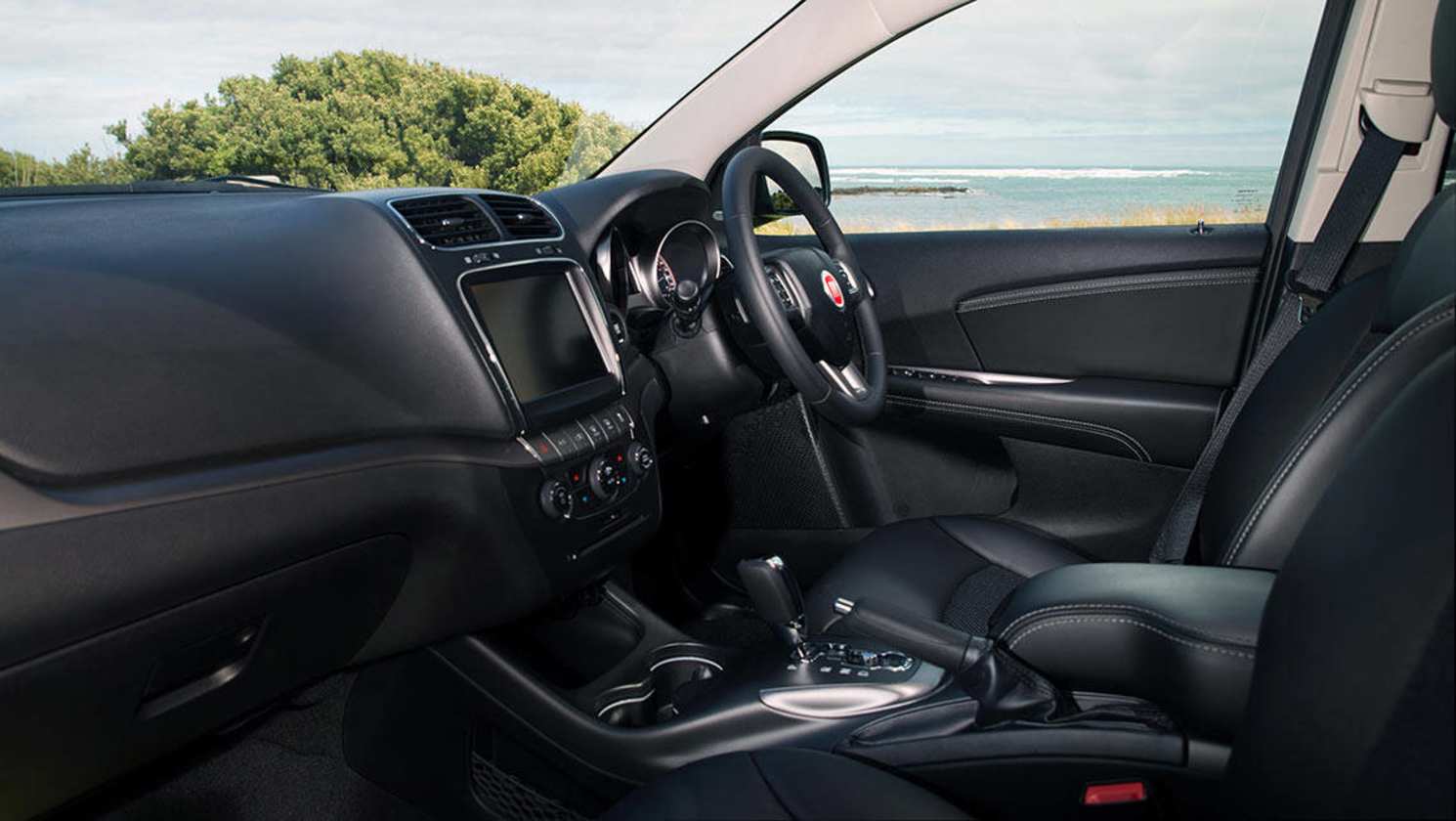 2015 Fiat Freemont Crossroad.