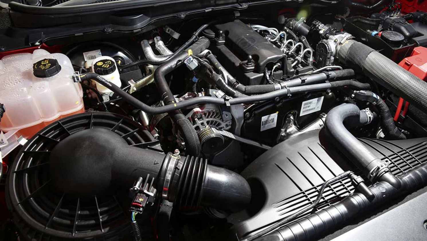 The XLS has a 2.2L turbo-diesel engine producing 118kW/385Nm