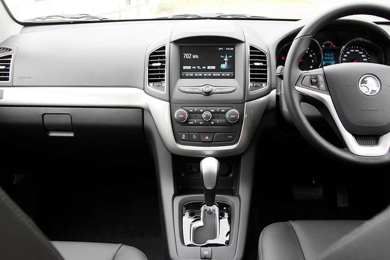 2017 Holden Captiva LS.