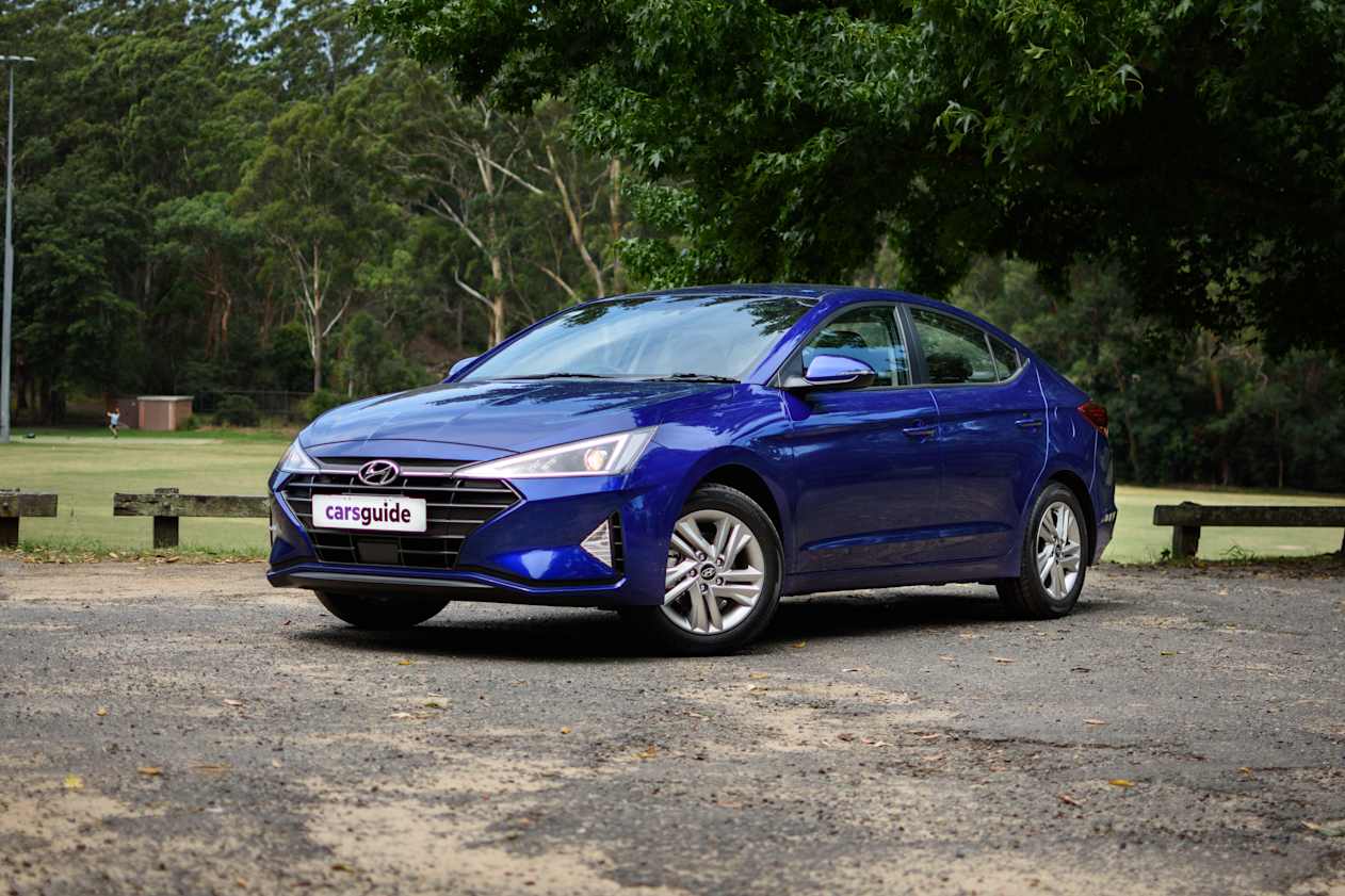 hyundai-elantra-active-my19-