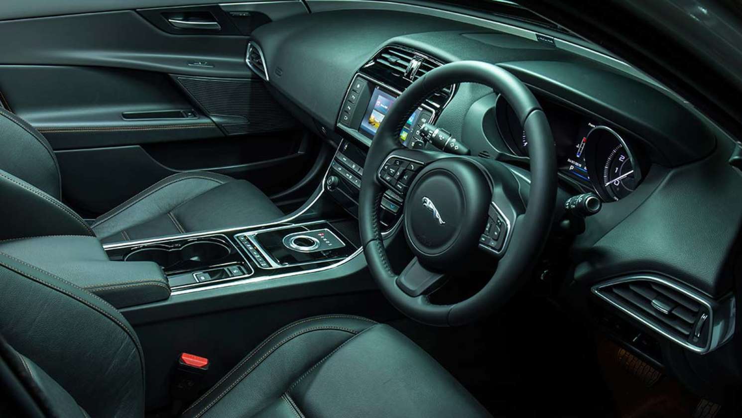 2015 Jaguar XE