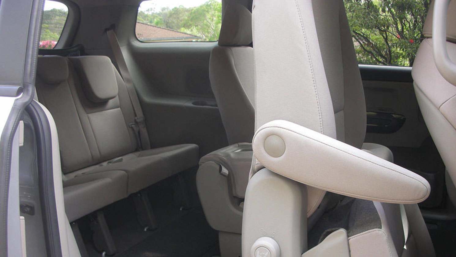 2017 Kia Carnival Si diesel. Image credit: James Cleary.