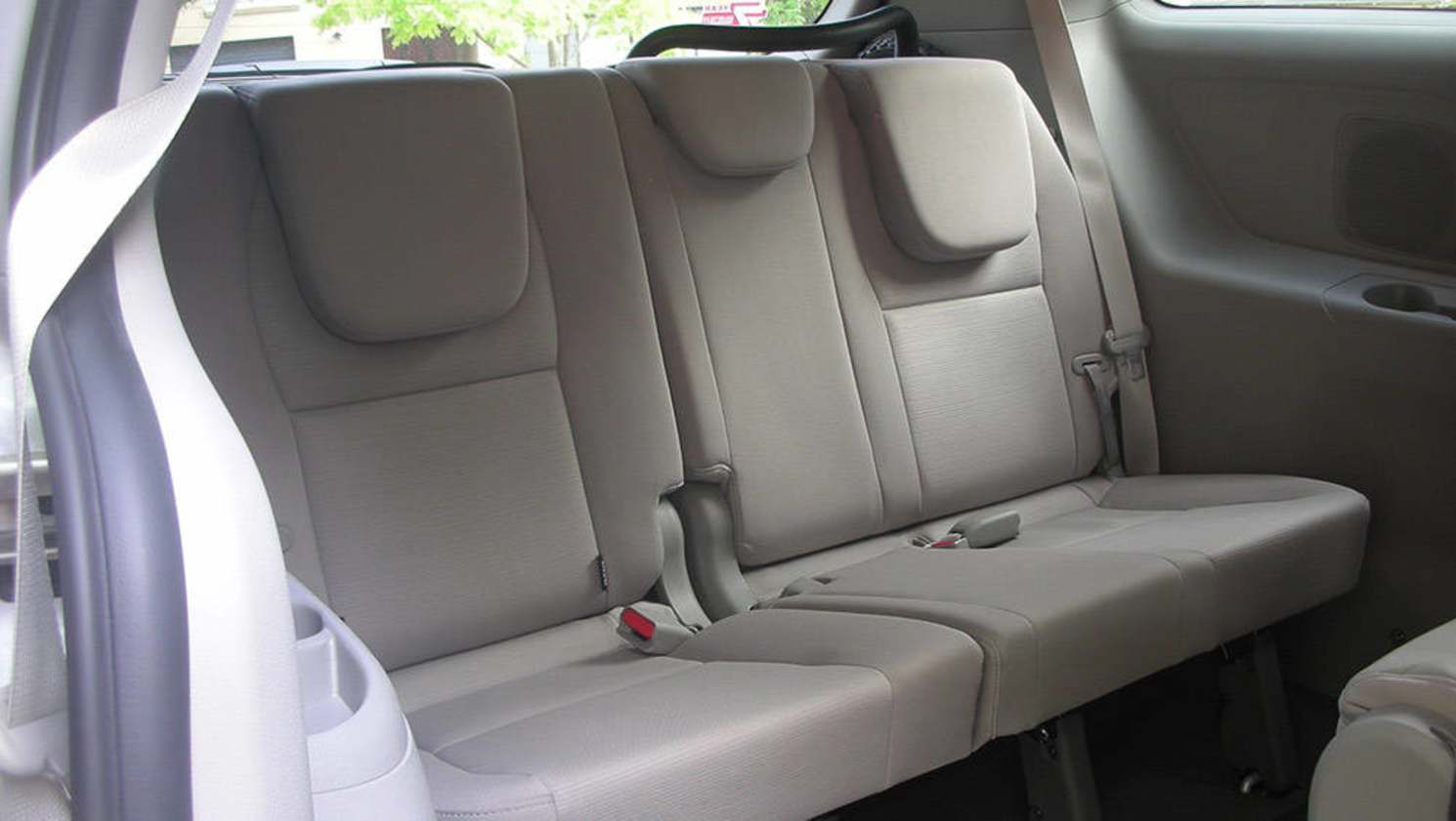 2017 Kia Carnival Si diesel. Image credit: James Cleary.