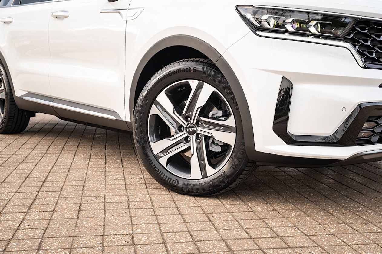 There are only a few subtle differences for the PHEV over other GT-Lines, including 19-inch instead of 20-inch alloy wheels. (Image: Tom White)