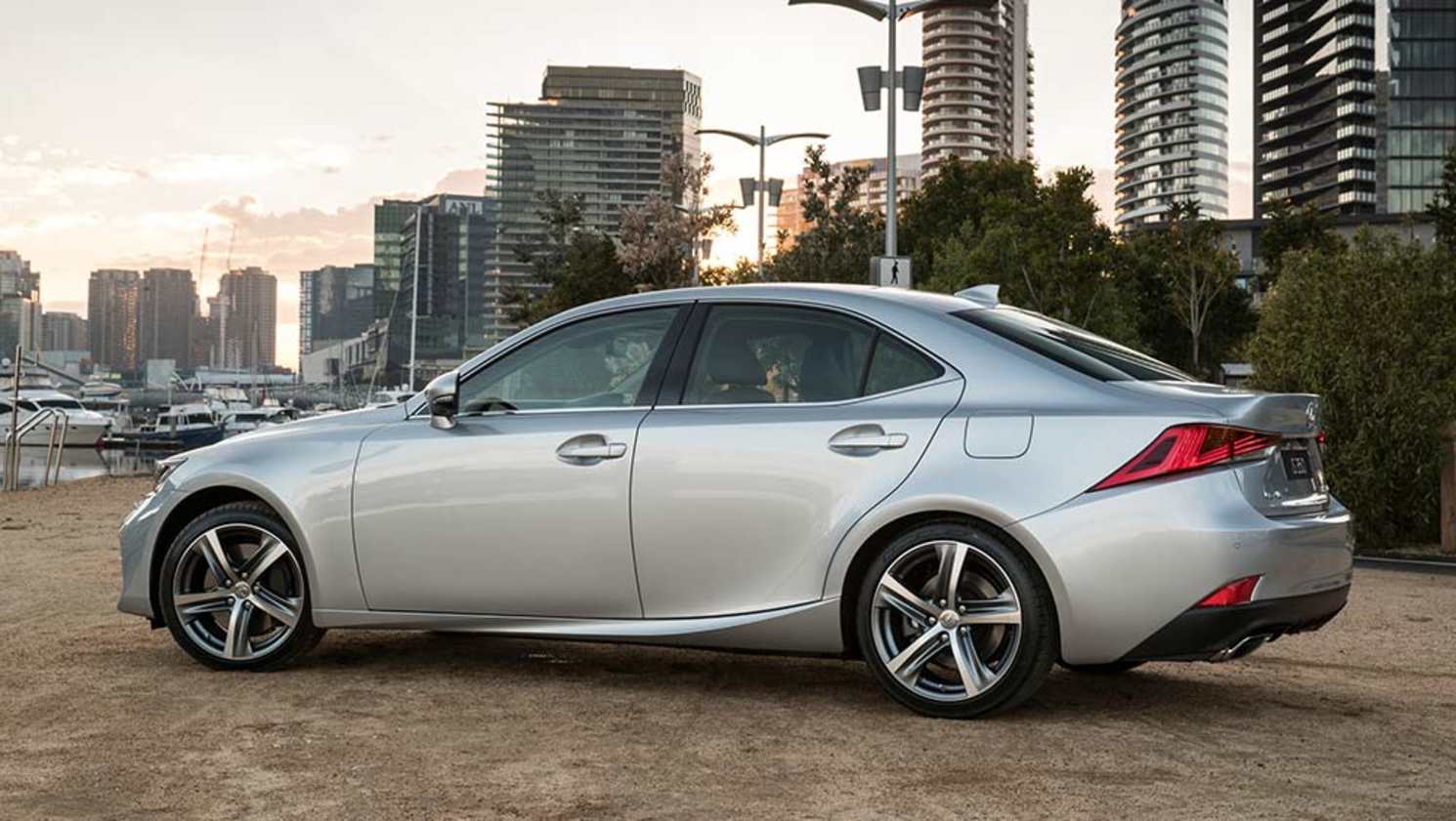 2016 Lexus IS350 Sports Luxury.