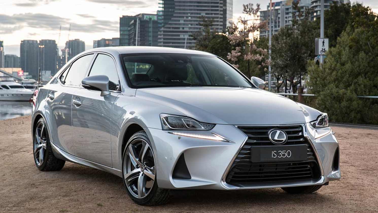 2016 Lexus IS350 Sports Luxury.