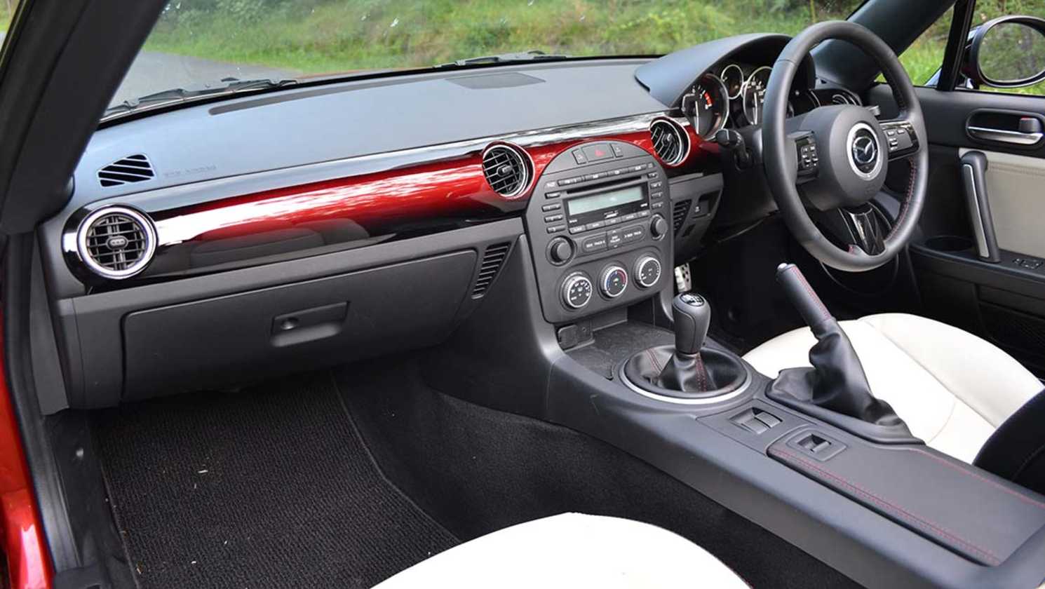 2014 Mazda MX-5 25th Anniversary Edition