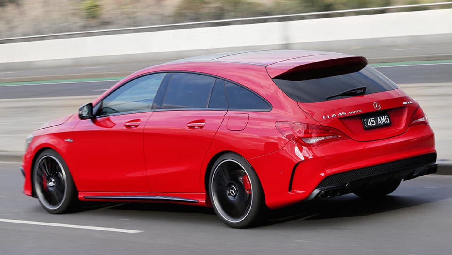 2015 Mercedes-Benz CLA 45 AMG 4Matic Shooting Brake