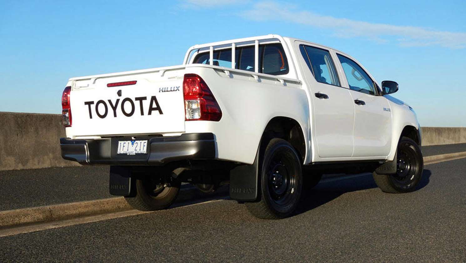 2016 Toyota HiLux Workmate
