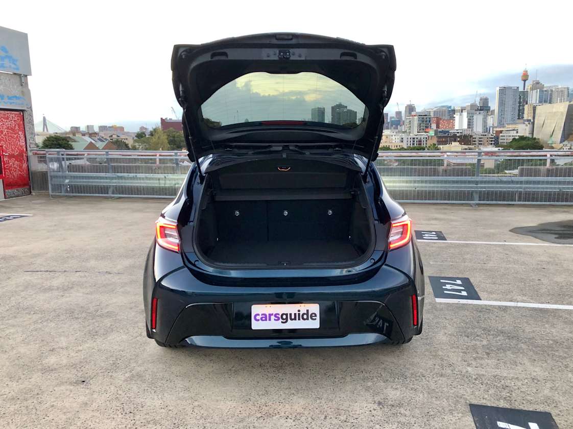 Toyota Corolla 2019 boot space