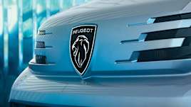 Can it challenge the 2025 Volkswagen Transporter? 2025 Peugeot Expert facelift pricing and specs confirmed as French brand looks to assert light commercial strength against 2025 LDV G10 and Renault Trafic