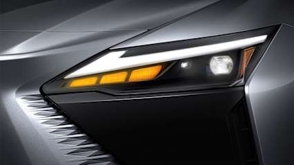 2025 Lexus RZ