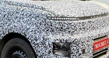 Baby Hyundai electric car spied: 2027 Hyundai Ioniq