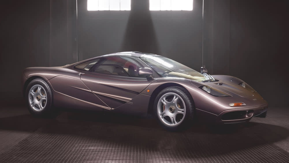 https://carsguide-res.cloudinary.com/image/upload/f_auto%2Cfl_lossy%2Cq_auto%2Ct_default/v1/editorial/1995-McLaren-F1-coupe-maroon-1001x565-%281%29.jpg