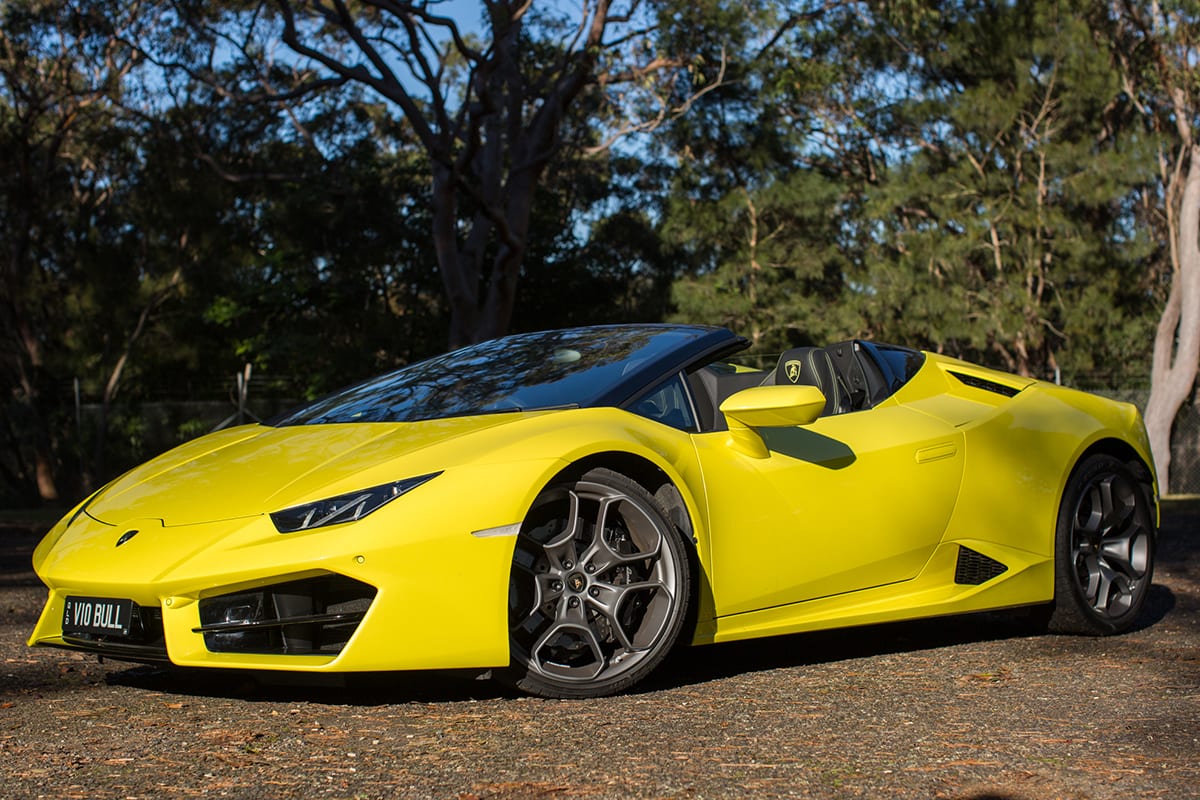New Lamborghini Huracán LP 580-2 Is a Welcome Return to Insanity