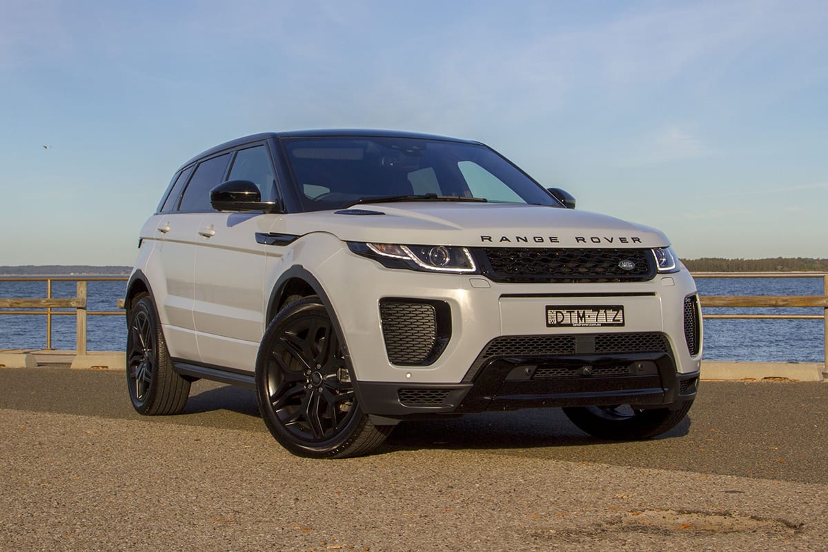 Range Rover Evoque 2018 review HSE Dynamic Si4 290