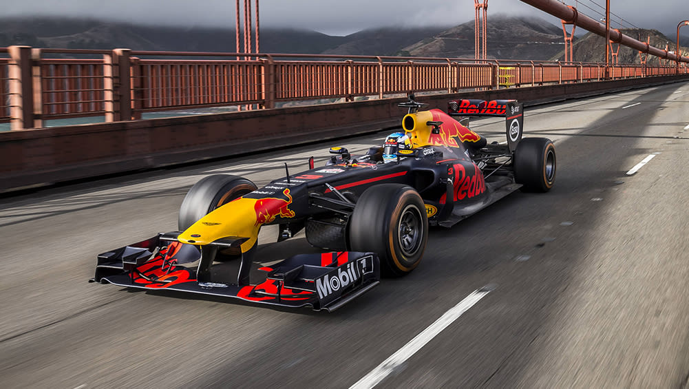 Check Out Daniel Ricciardo's Epic US Road Trip, In His F1 Car ...