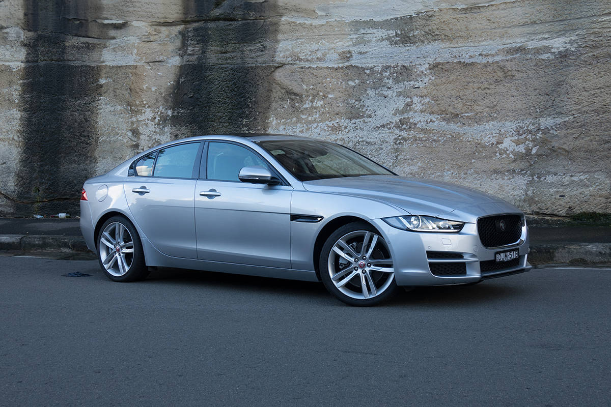 2017 Jaguar XE Review, Pricing, & Pictures
