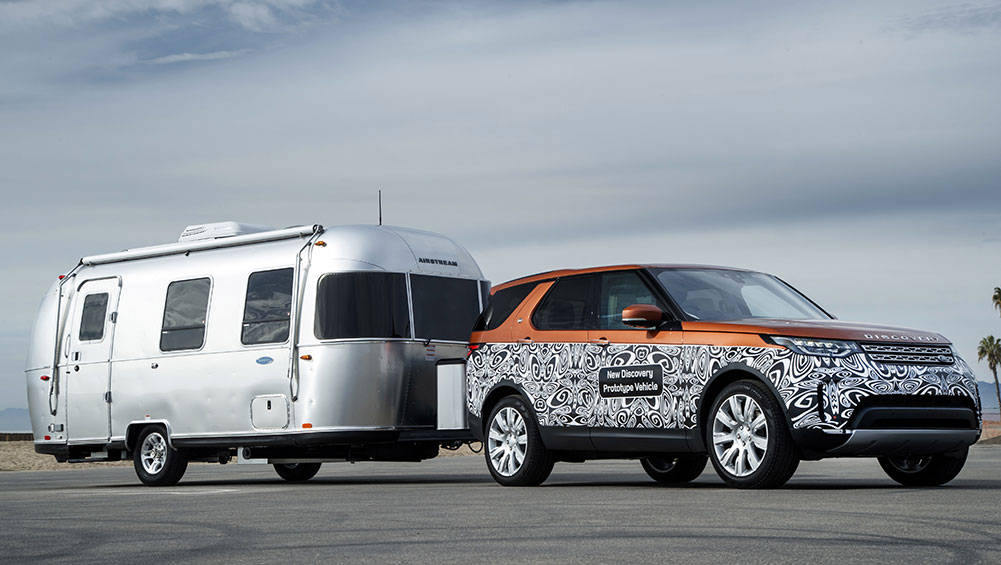 2017 Land Rover Discovery Advanced Tow Assist explained video Car