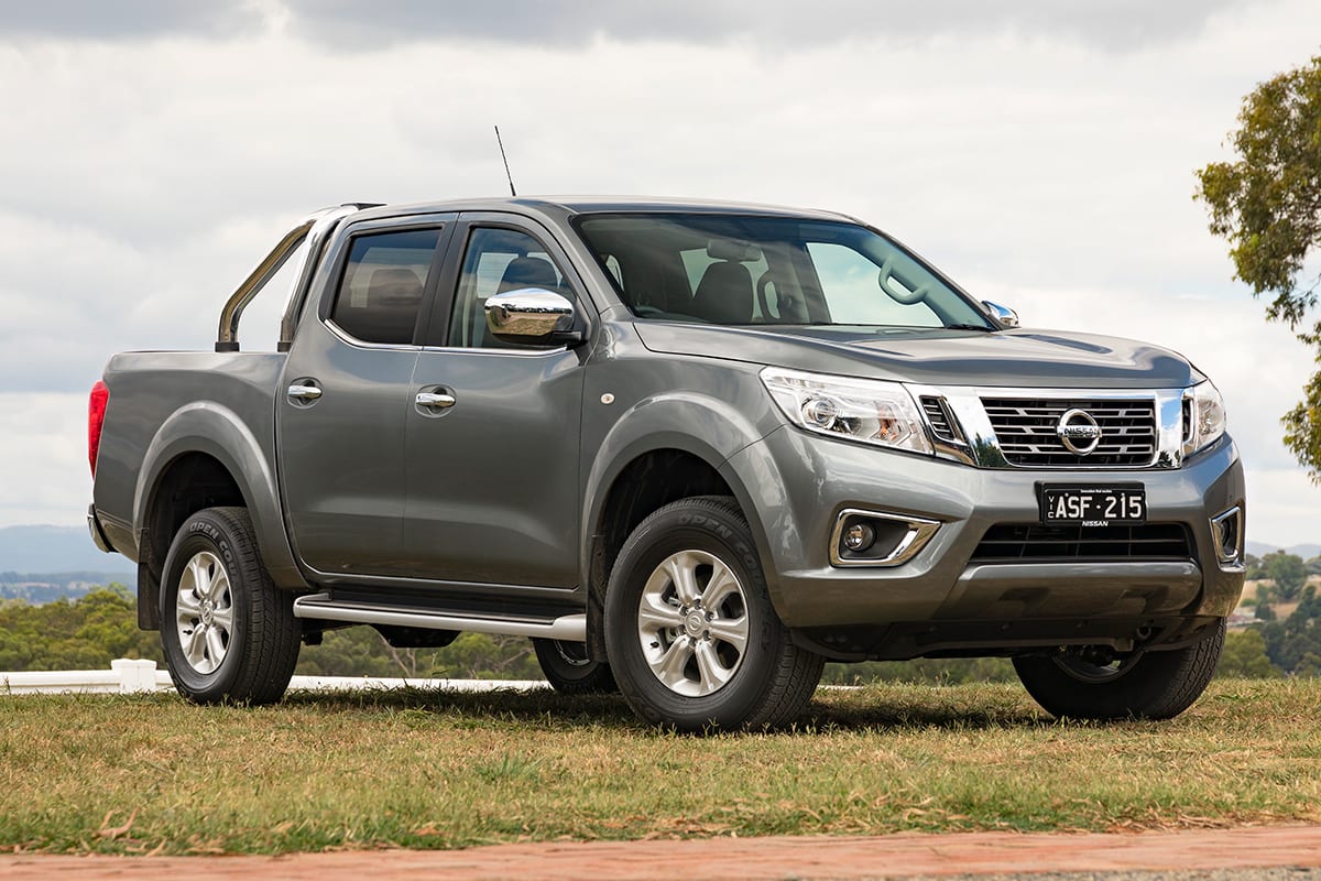 Nissan Navara ST 2018 Review: Snapshot | CarsGuide