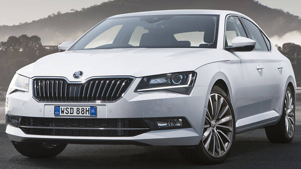 Skoda Superb 2016 review | CarsGuide